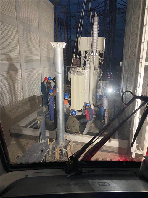 麻城市建筑工程类吊车租用介绍